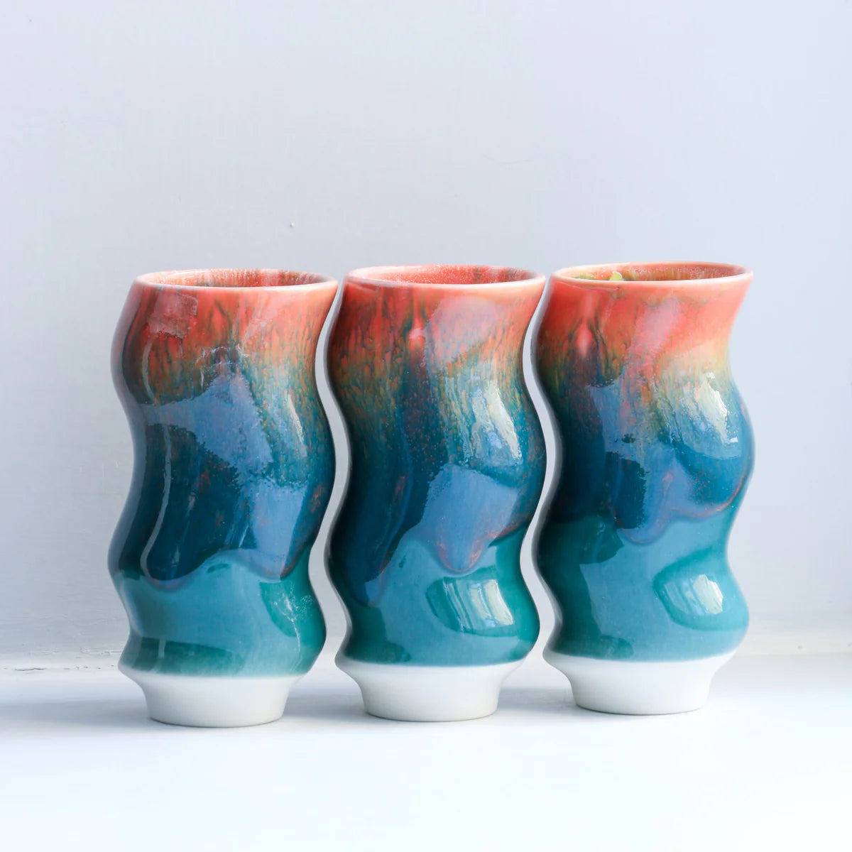 【Studio Arhoj】 Hana Vase Small Wave - Vulkan