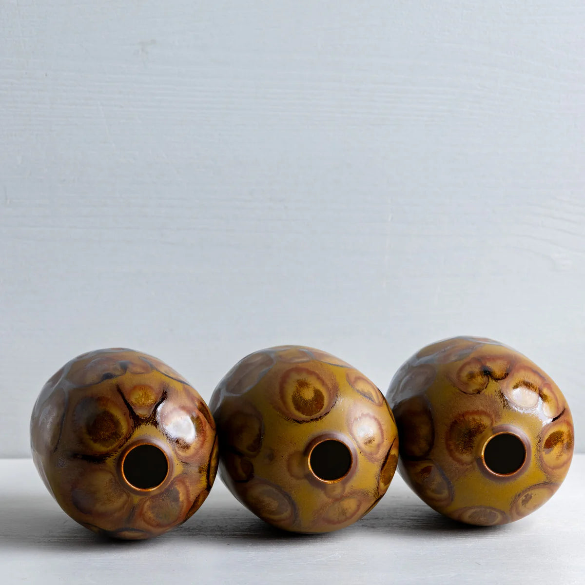 【Studio Arhoj】 Hana Vase Small Plum - Peacock Feather