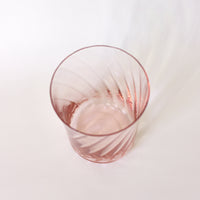 【STILLEBEN】 Concave Glass - Swirl Rose [スティルレーベン コンケーブグラス]