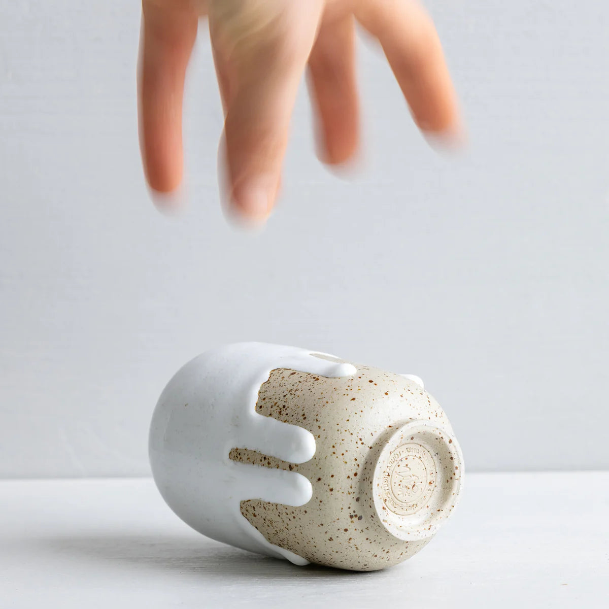 【Studio Arhoj】 Mini Yuki Vase - Thick_Milk