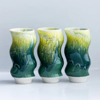 【Studio Arhoj】 Hana Vase Small Wave - Banana leaf [スタジオアーホイ ハナベースウェーブ - バナナリーフ]